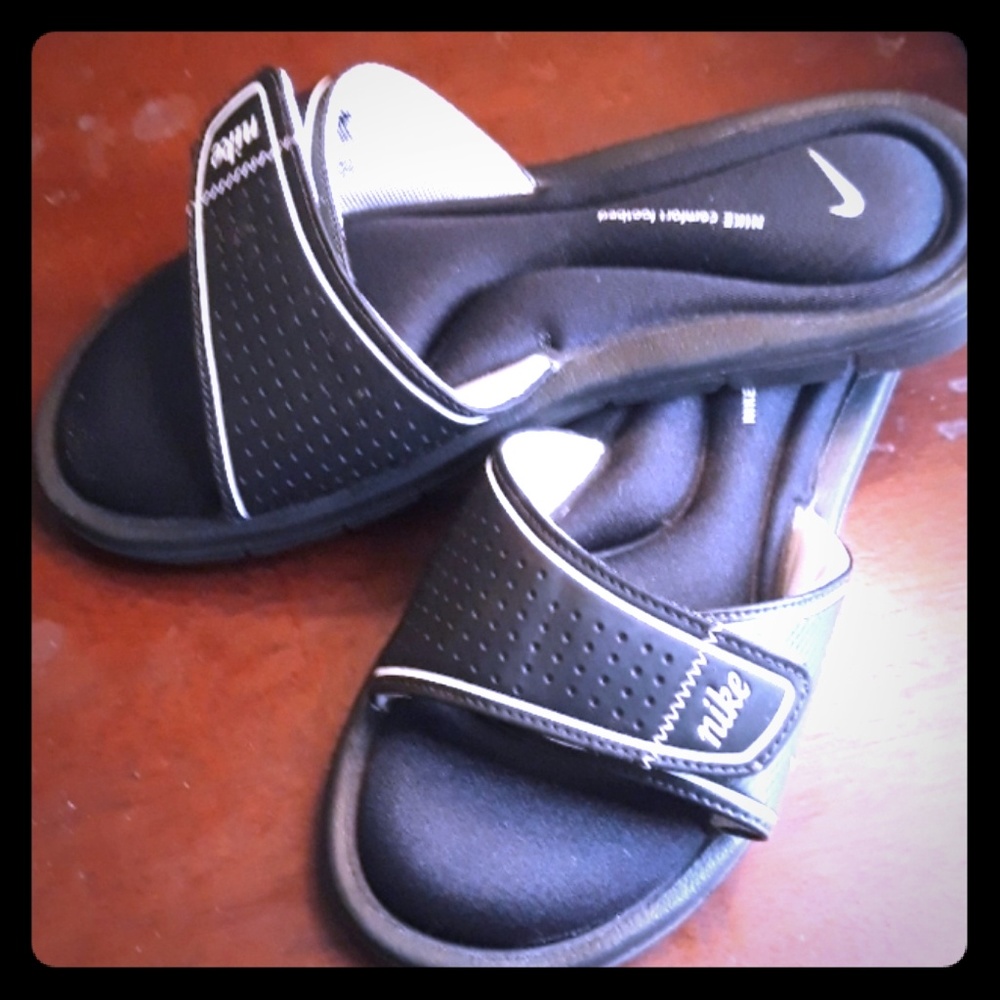 Nike Slides